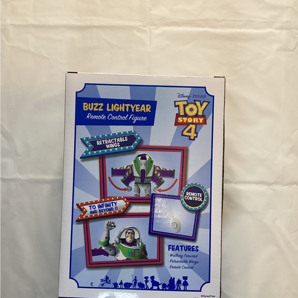 Buzz Lightyear remote control figure - Picture 3 of 5